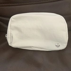 Lululemon white opal everywhere belt bag